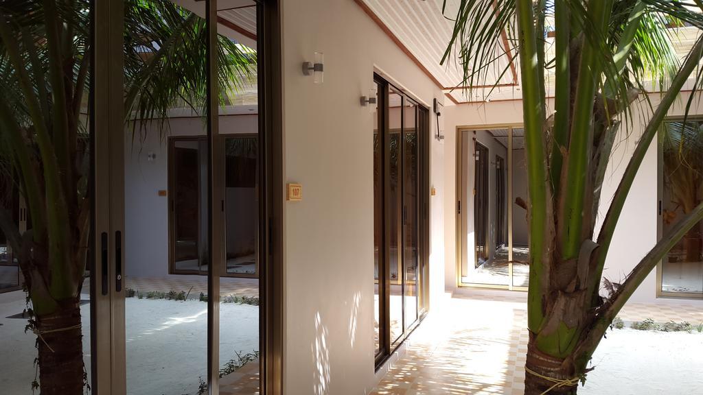 White Sand Lodge Maafushi Kültér fotó