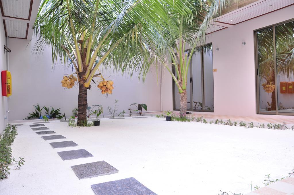 White Sand Lodge Maafushi Kültér fotó