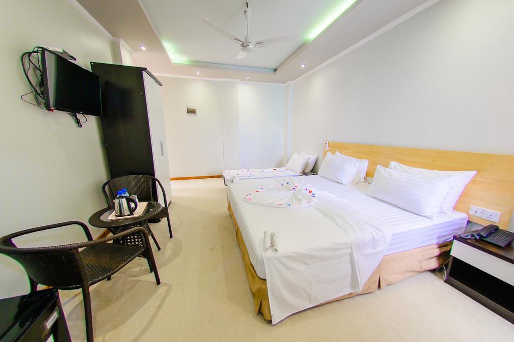 White Sand Lodge Maafushi Kültér fotó